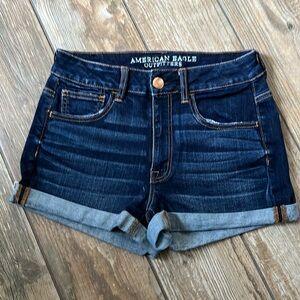 American Eagle Hi-Rise Shortie Size 6